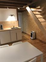 Kuchyňa alebo kuchynka v ubytovaní Studio de 35m2 au centre de Cusset