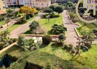 Plan piętra w obiekcie 2-3 pièces climatisé en rez de jardin Piscine Tennis Boulodrome