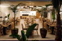 Restaurace v ubytování Aeolos Resort