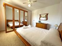 Posteľ alebo postele v izbe v ubytovaní Apartamento Carihuela Beach Experience