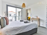 Posteľ alebo postele v izbe v ubytovaní La Chaumoise : Villa neuve avec vue exceptionnelle