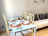 A seating area at APARTBEACH ALBORAN 405 CON PISCINA y CLIMATIZADO