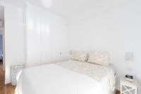 Posteľ alebo postele v izbe v ubytovaní Wonderful Central Athens 2 Bedroom 2 Bath Sleeps 8