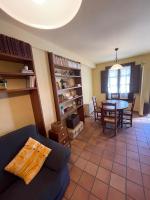 Posedenie v ubytovaní Apartamentos Hoz del Huécar