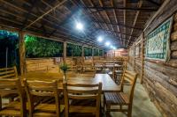 Ресторан / где поесть в Chateau Ateni Cottages