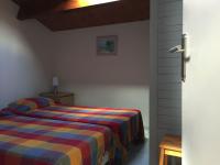 Posteľ alebo postele v izbe v ubytovaní Pavillon à 150m de la plage, 5 couchages - FR-1-336-37