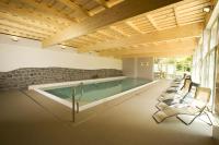 Bazén v ubytování Hotel Rusava nebo v jeho okolí