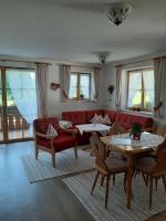 Posezení v ubytování Landhaus Bergkristall - Sommer Bergbahnen inklusive
