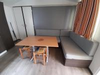 Posedenie v ubytovaní Camping du Nizour