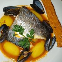 Jídlo v hotelu nebo okolí