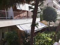Vonkajšia záhrada v ubytovaní Elegant Seaside 2 Floor Apartment