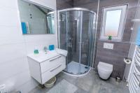 Koupelna v ubytování Apartments SIME