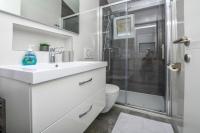 Koupelna v ubytování Apartments SIME
