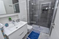 Koupelna v ubytování Apartments SIME