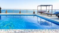 Bazén v ubytování 2Cany - Casa de lujo en la Costa Brava nebo v jeho okolí