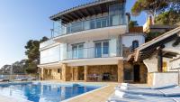 Bazén v ubytování 2Cany - Casa de lujo en la Costa Brava nebo v jeho okolí