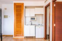 Kuchnia lub aneks kuchenny w obiekcie Apto con Terraza 102