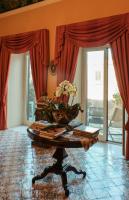 A seating area at Donna Guia suite