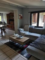 Posedenie v ubytovaní LE MACHAON , Gîte rural *** avec espace piscine privé