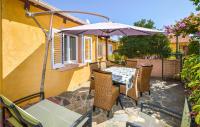Patio alebo iná vonkajšia časť ubytovania 2 Bedroom Cozy Home In San Nicolao