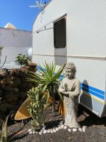 The floor plan of Glamping Caravan Lanzarote