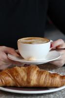 Jídlo v hotelu nebo okolí