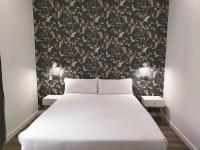 Postel nebo postele na pokoji v ubytování Apartamentos Margarita by gaiarooms