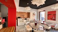 Część wypoczynkowa w obiekcie Hotel77