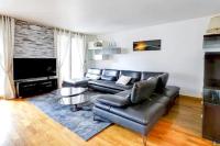 Część wypoczynkowa w obiekcie Luxury Apartment Terrace Trocadéro Eiffel Tower Climatisé