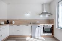 Kuchyňa alebo kuchynka v ubytovaní Happy - Charmante maison de plain-pied