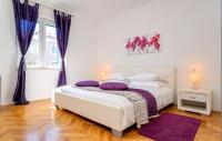 Posteľ alebo postele v izbe v ubytovaní Palomar Luxury Apartment Split