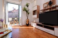 Kuchyňa alebo kuchynka v ubytovaní Palomar Luxury Apartment Split