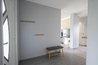 Telewizja i/lub zestaw kina domowego w obiekcie Kokana modern holiday home