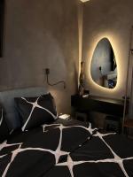 Posteľ alebo postele v izbe v ubytovaní ROOM 11 Aristotelous Thessaloniki and-Mykonos