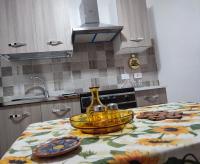 Kuchyňa alebo kuchynka v ubytovaní Casa Vacanze dalla Nonnina