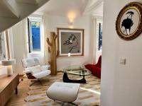 Posedenie v ubytovaní La Petite Adresse du 10Honfleur