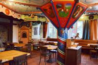 Ресторан / где поесть в Hotel "Cafe Verkehrt" - Wellcome Motorbiker, Berufsleute und Reisende im Schwarzwald