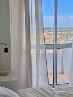 Postel nebo postele na pokoji v ubytování Frente al mar, preciosas vistas, piscinas , valdelagrana