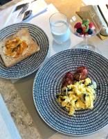 Jídlo v aparthotelu nebo okolí