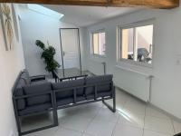 Posedenie v ubytovaní Maison de 1 a 8 personnes entièrement rénovée
