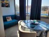 Część wypoczynkowa w obiekcie Riviera avec piscine