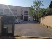 Budynek, w którym mieści się apartament