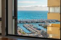 A general sea view or a sea view taken from Az apartmant