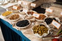 Jídlo v hotelu nebo okolí