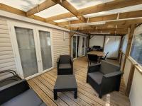 Posedenie v ubytovaní MOBIL HOME 68 JARDINS ATLANTIQUE