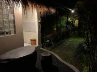 Nugraha Guest House 2 thumbnail 12