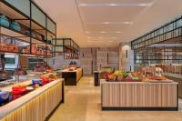 Jídlo v hotelu nebo okolí