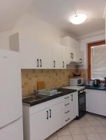 Kuchnia lub aneks kuchenny w obiekcie Apartmancentrum