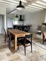 Plán poschodí v ubytovaní Cottage chaleureux avec piscine au sel chauffée au coeur du Beaujolais vert