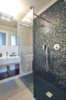 A bathroom at Atypical Rooms